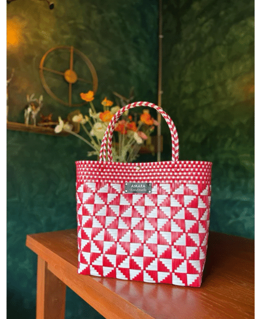 תיק AMARA בעבודת יד  דגם Cherry Windmill 🍒