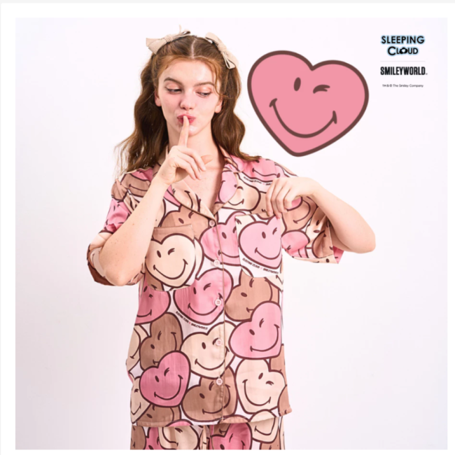 סט פיג'מה לנשים חולצה קצרה ומכנסיים ארוכים