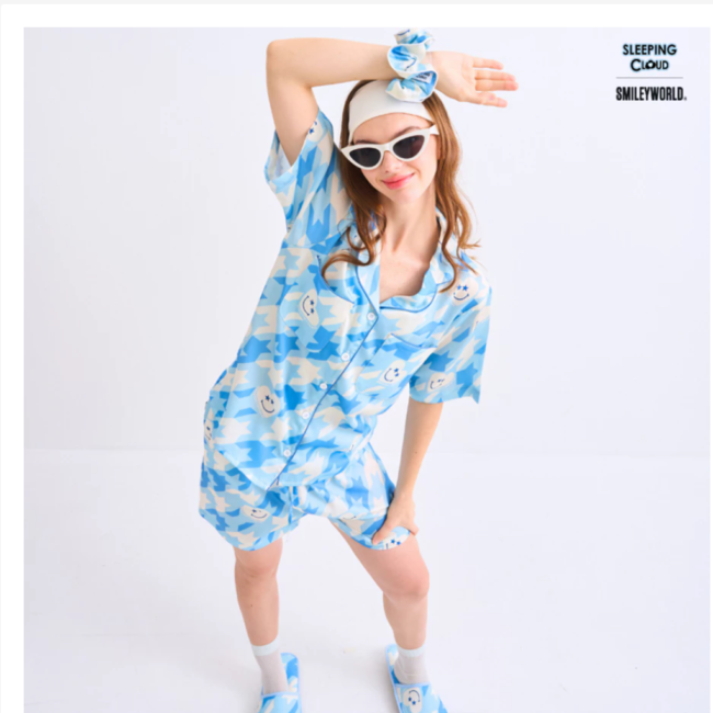 סט פיג'מה לנשים חולצה קצרה ומכנסיים קצרים